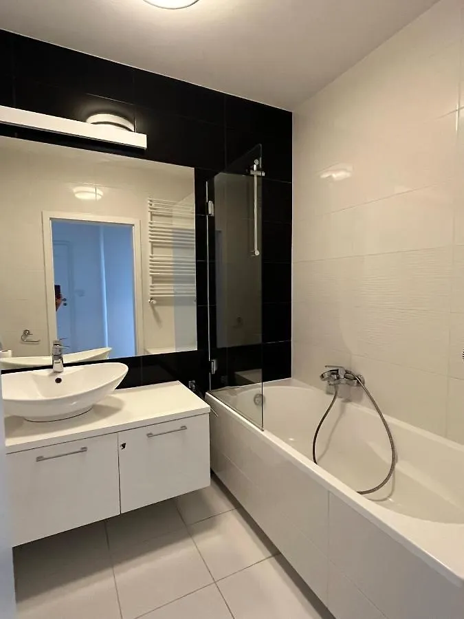 Airport Cybernetyki2 Inn Warsaw Guest house